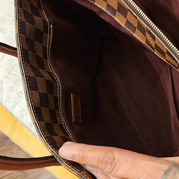 Louis Vuitton Damier Ebene Ascot - Picture 8 of 16